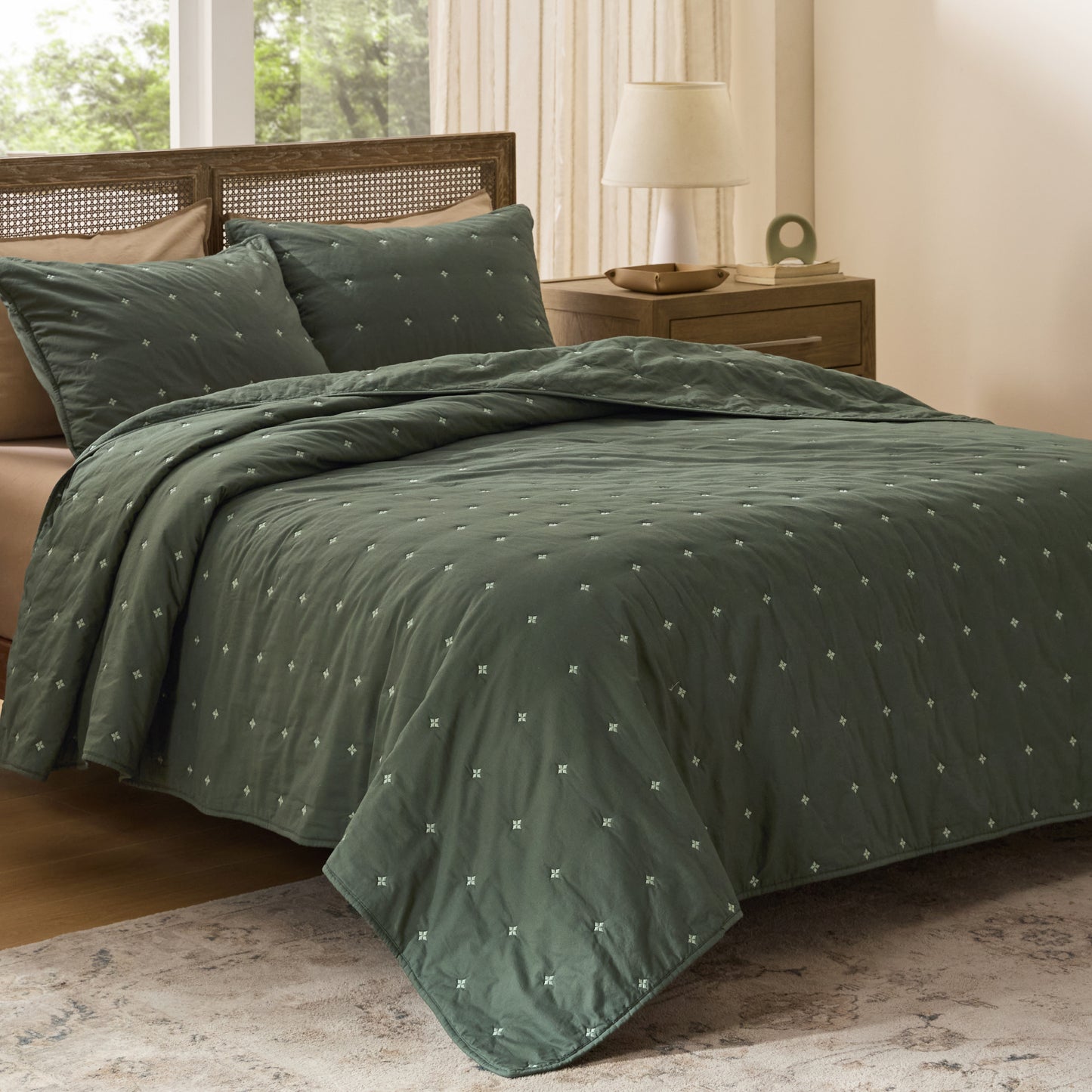 Cotton Clover Quilt Set
