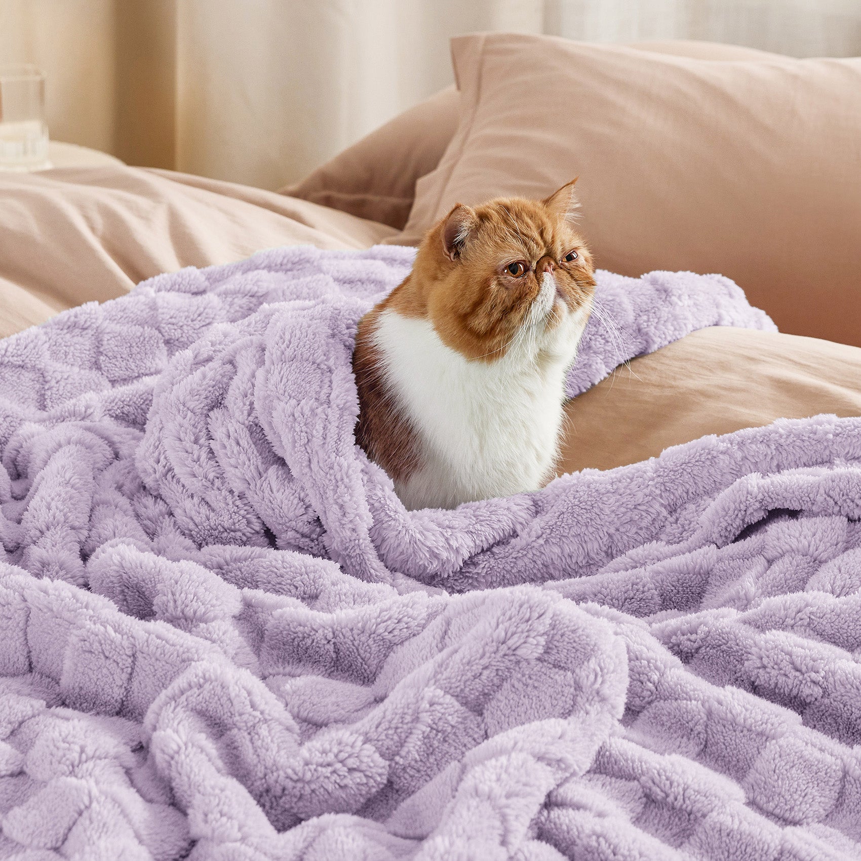 Jacquard Sherpa Blanket | Soft & Cozy Bedding – Bedsure