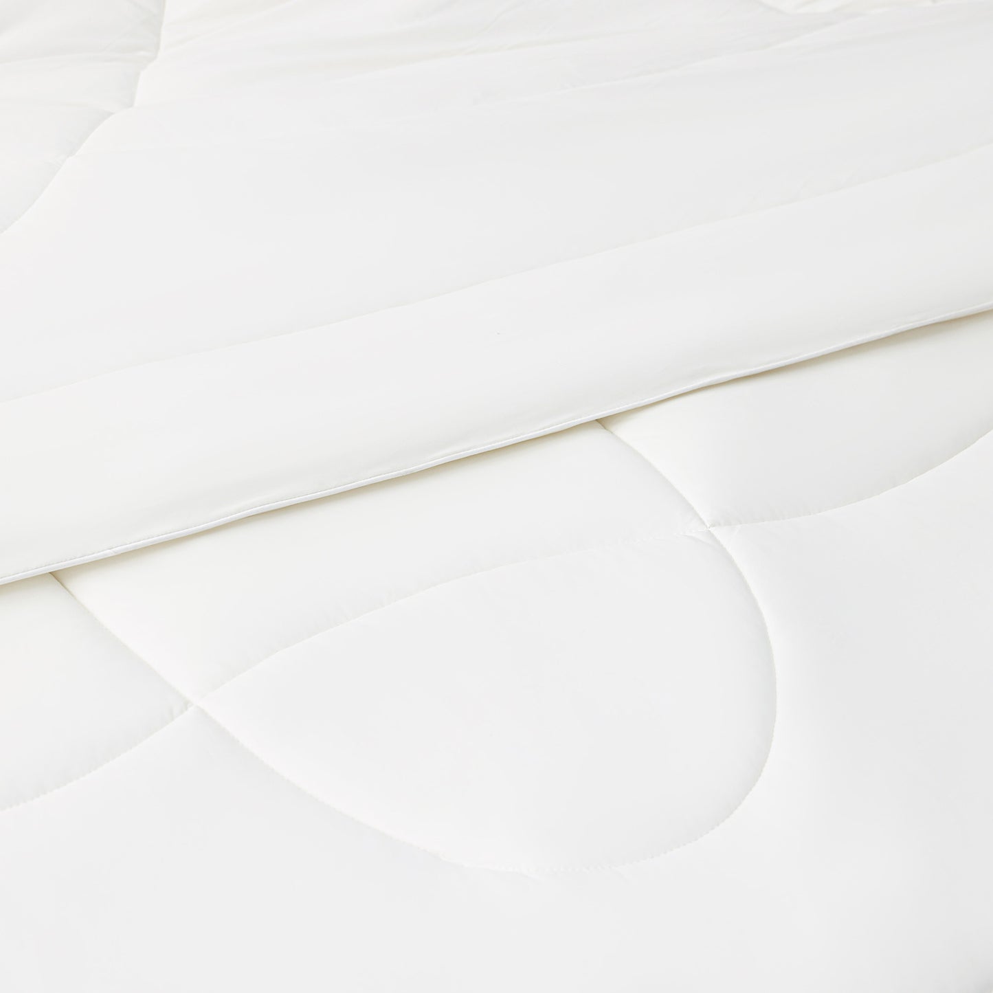 GentleSoft™ Cooling Comforter