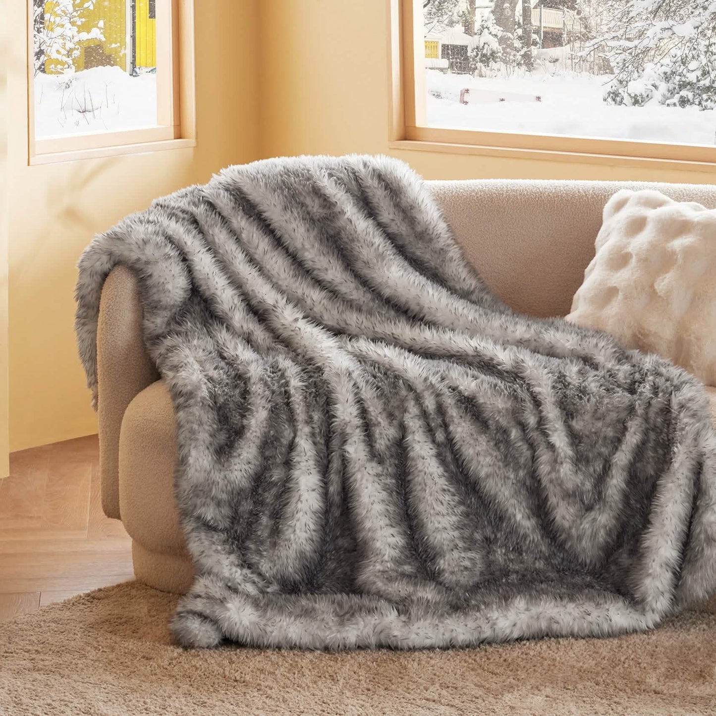 Vegan Faux Fur Blanket