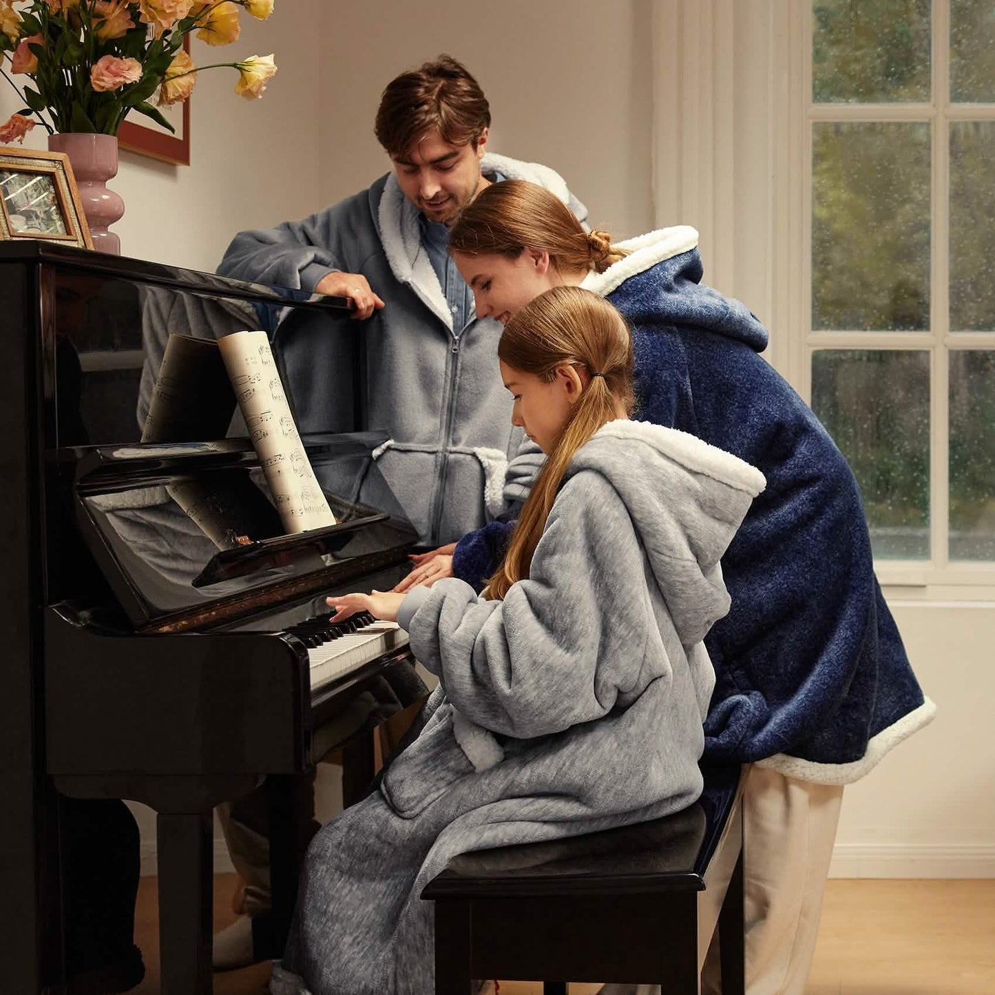 Sherpa Fleece Wearable Blanket