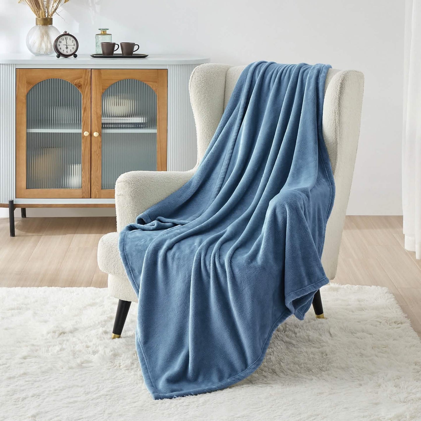 Flannel Fleece Blanket 300gsm-2