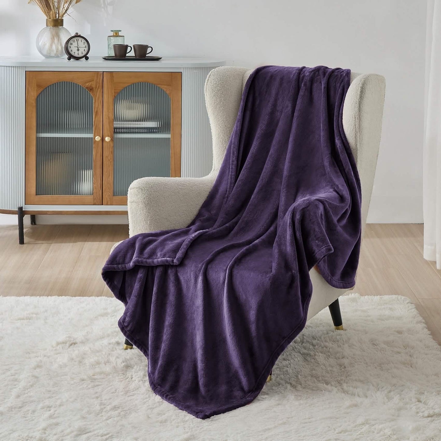 Flannel Fleece Blanket 300gsm-2
