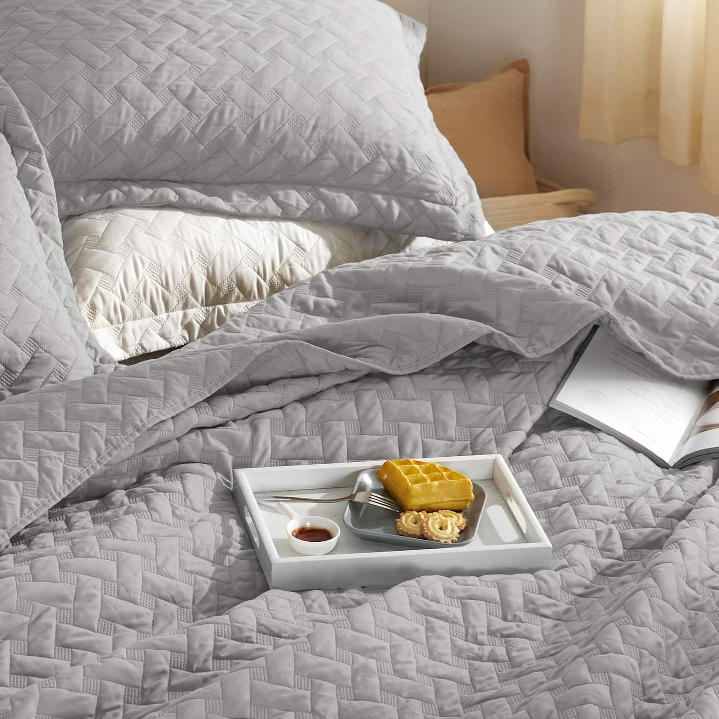 Basket-weave Quilt Set