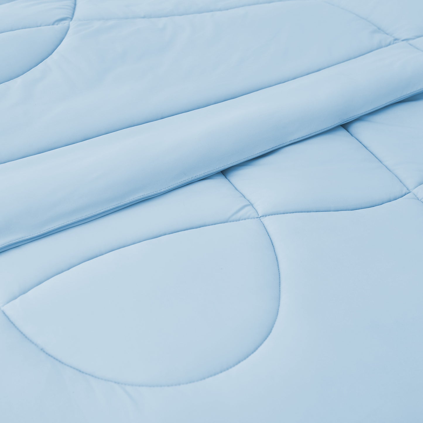 GentleSoft™ Cooling Comforter