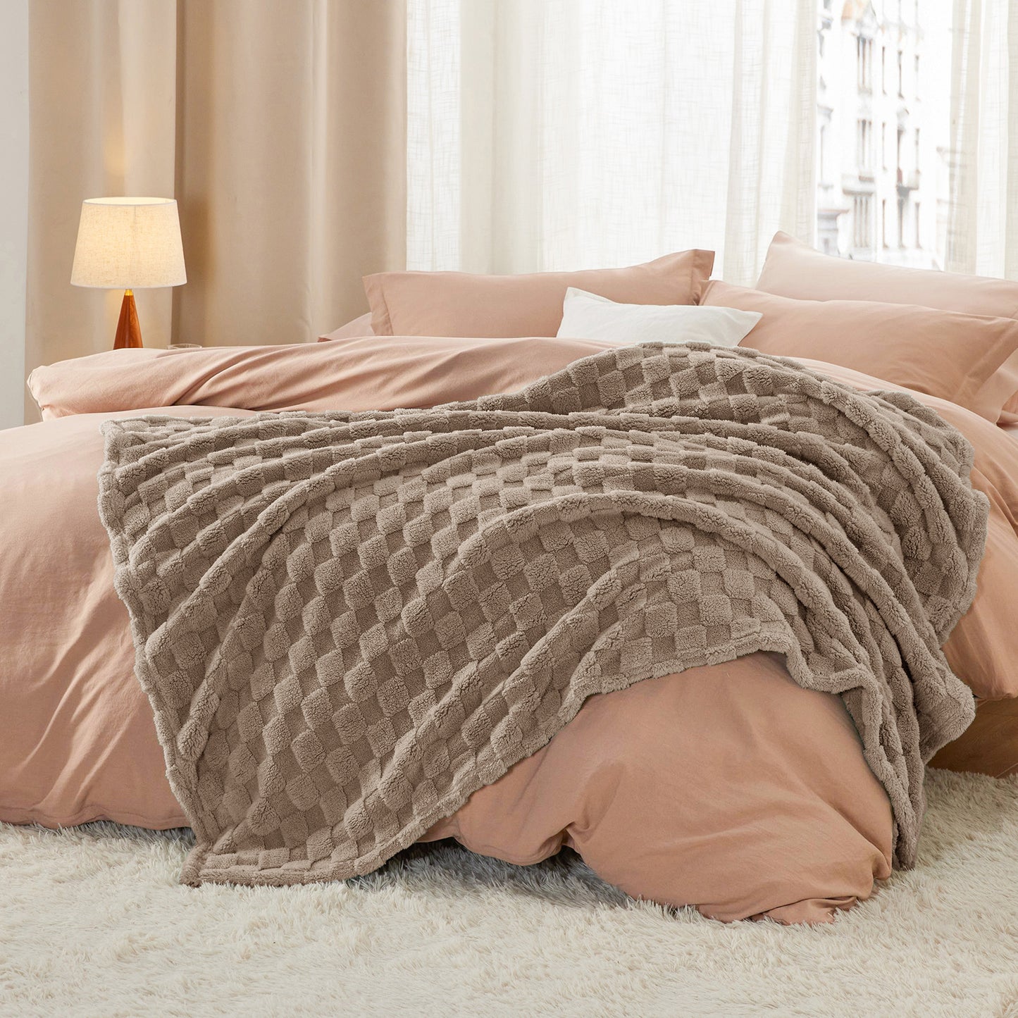 GentleSoft™ Jacquard Shaggy Sherpa Blanket