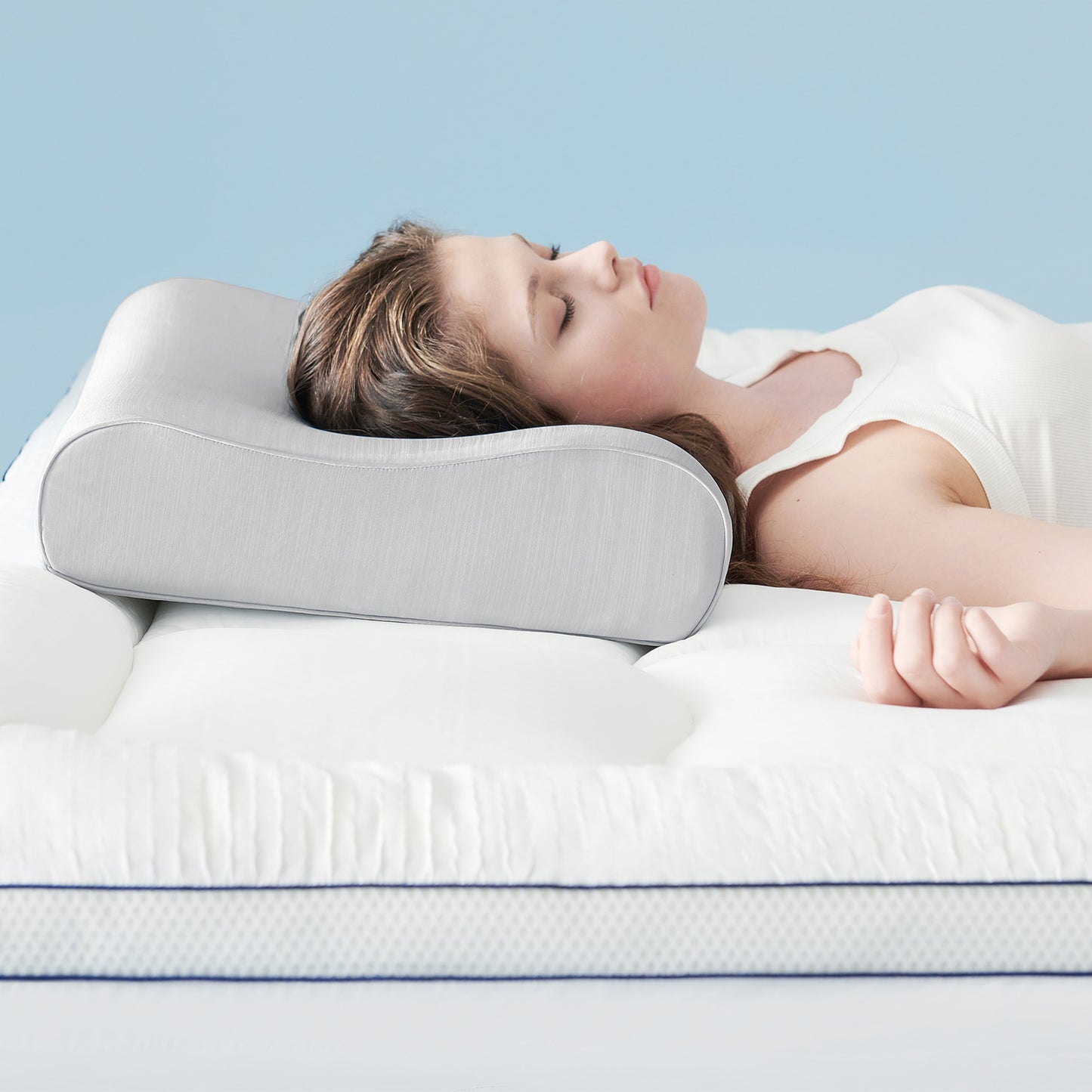 Contoured Cooling Pillow
