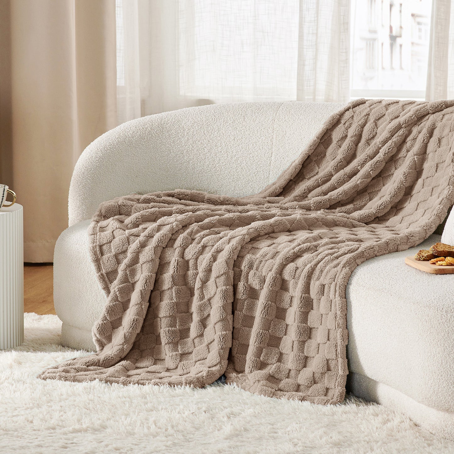 GentleSoft™ Jacquard Shaggy Sherpa Blanket