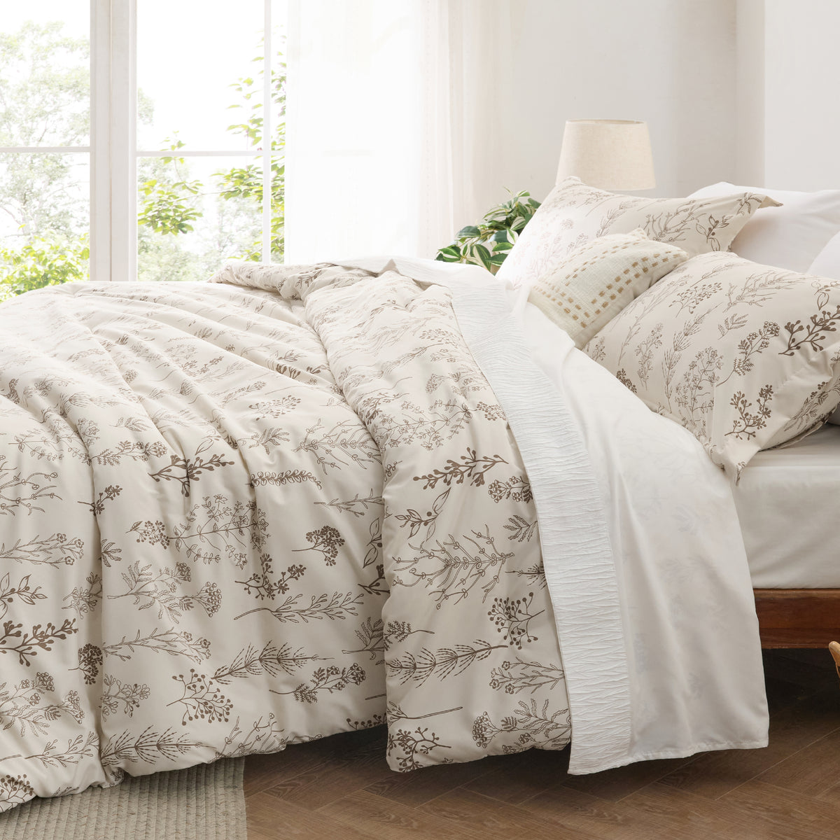 Floral Comforter Set