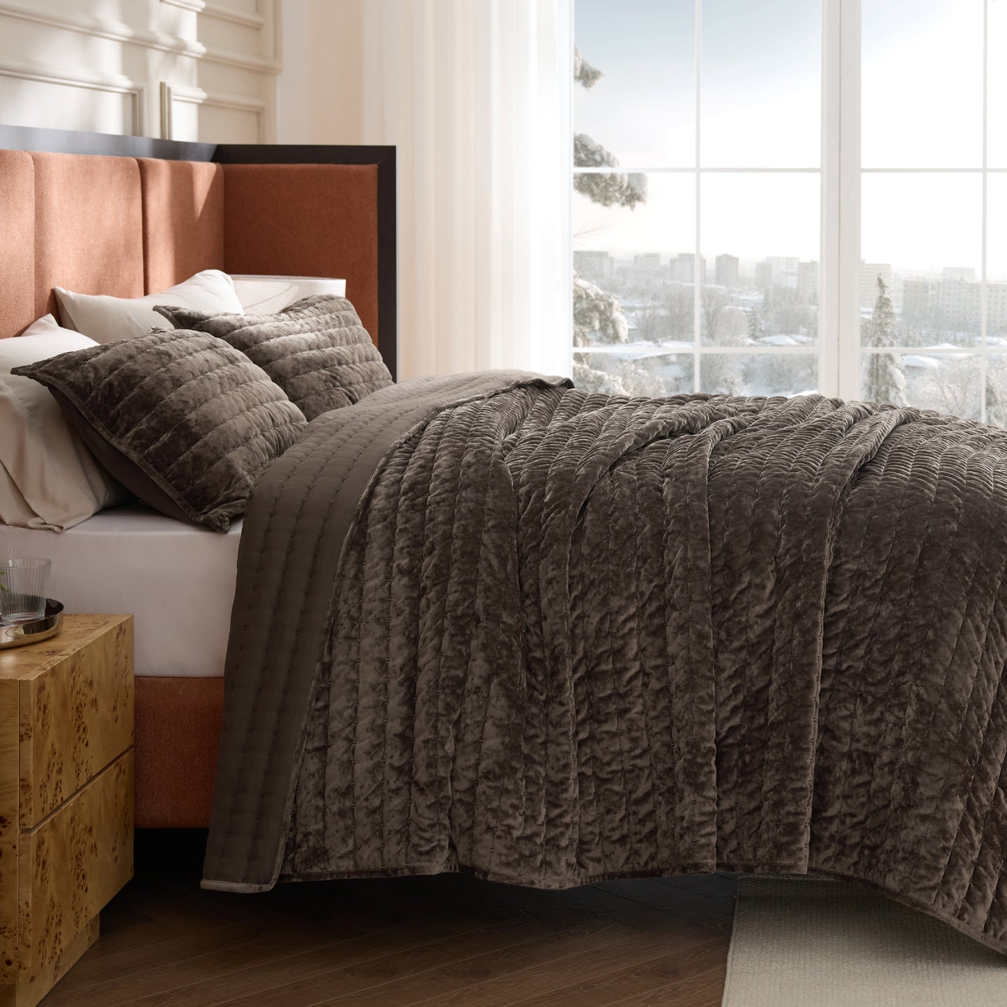 Luxury Velvet Quilt Set
