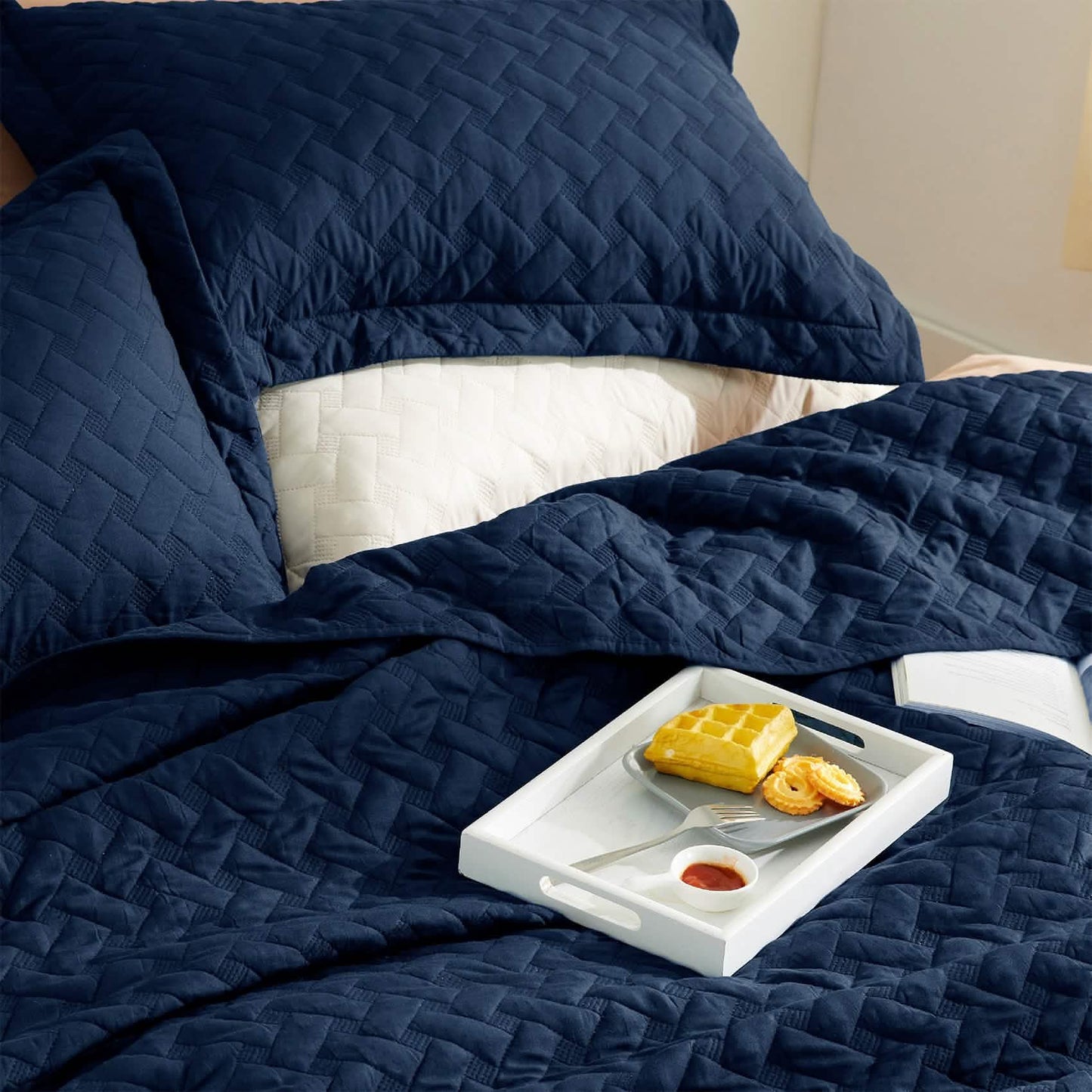 Basket-weave Quilt Set