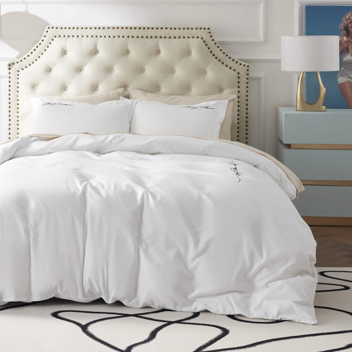 Marilyn Monroe™ Duvet Cover Set White Sketch