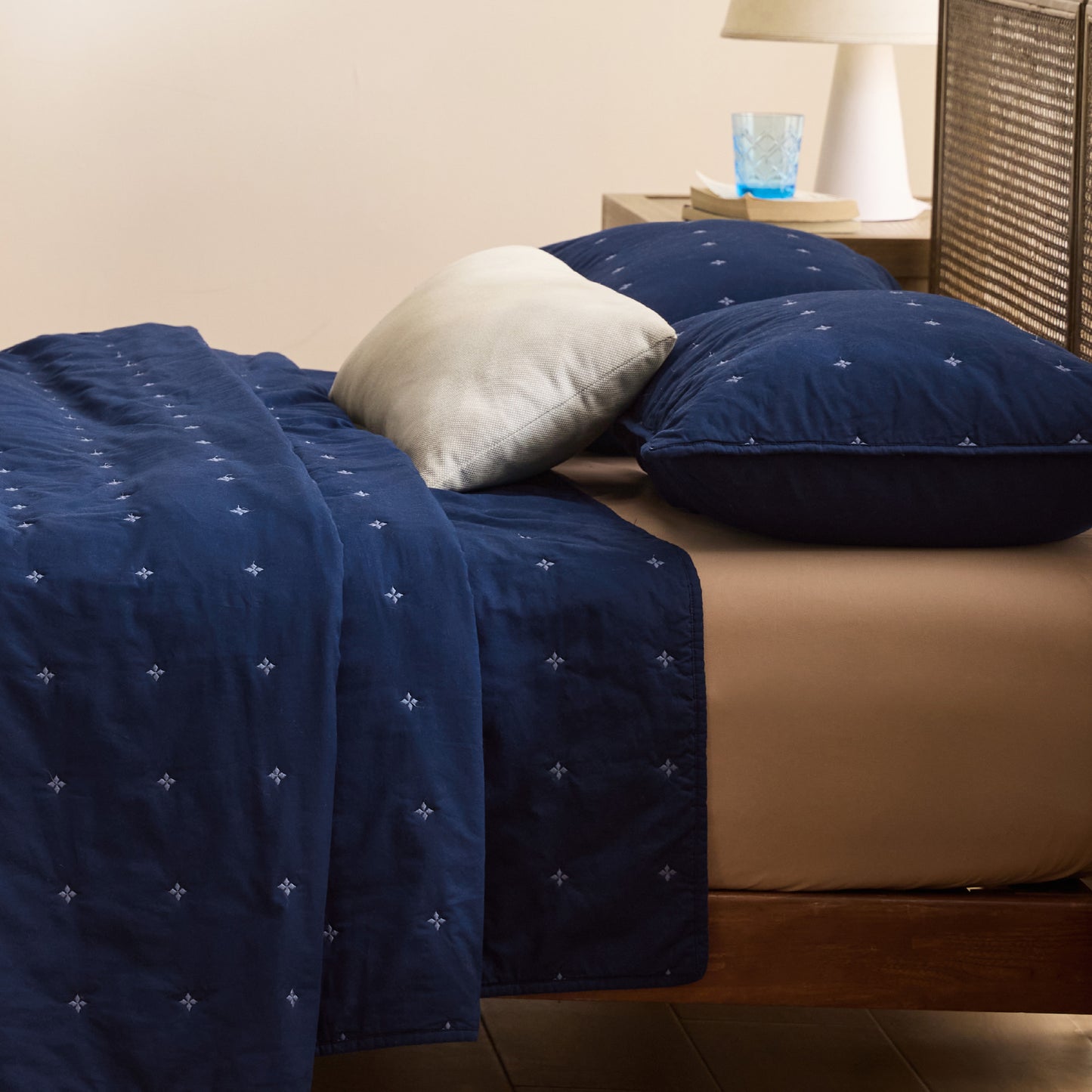 Cotton Clover Quilt Set