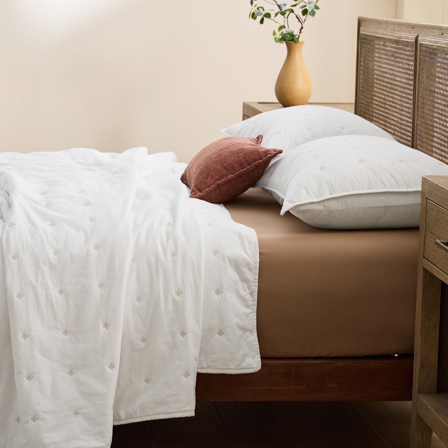 Cotton Clover Quilt Set