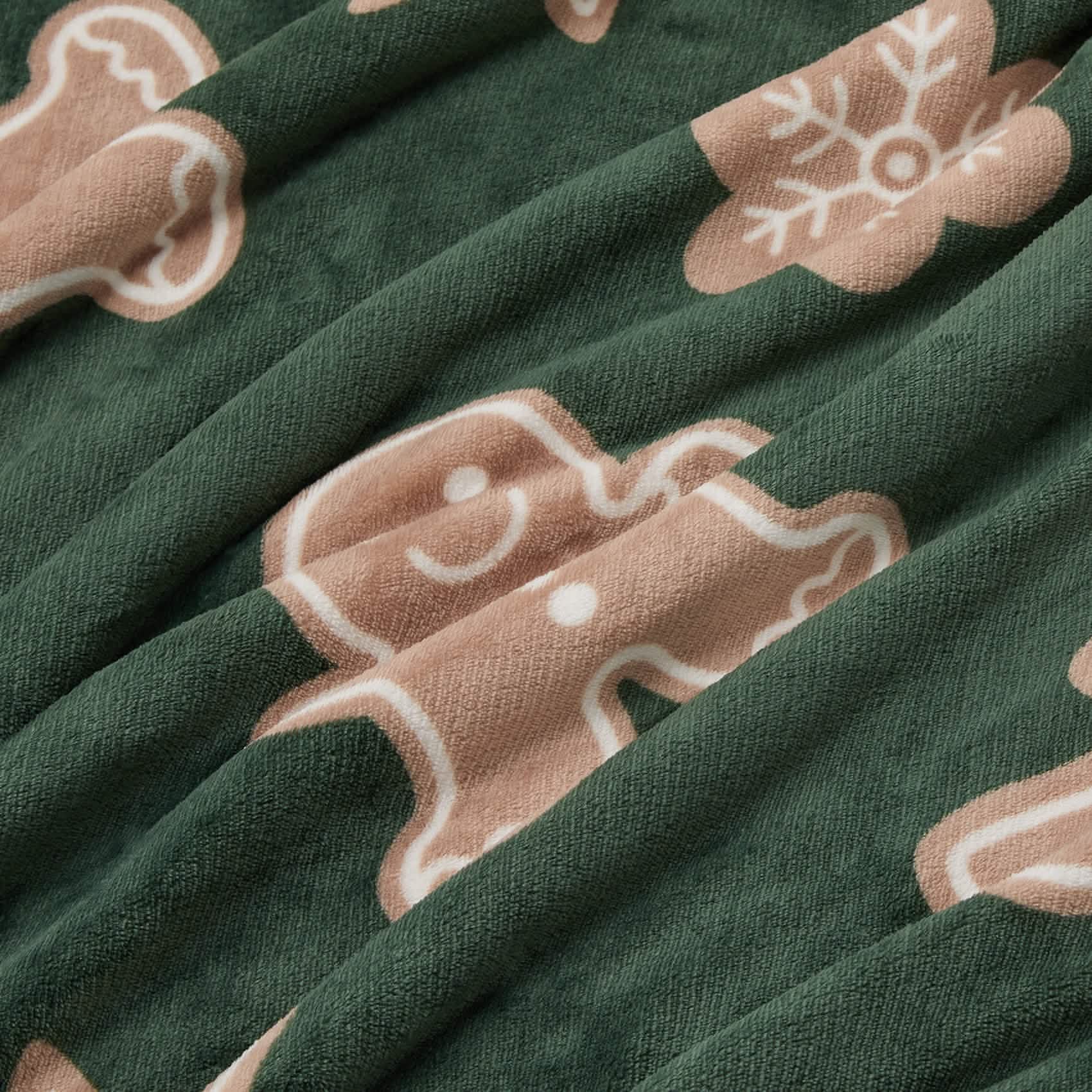 Christmas Gingerbread Green Sherpa Throw Blanket