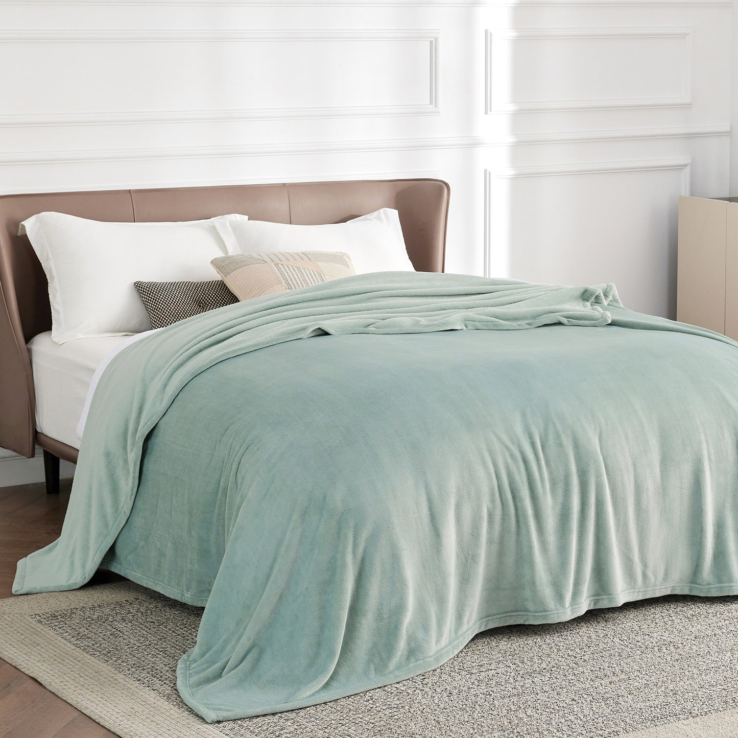 GentleSoft™ Flannel Fleece Blanket 280gsm