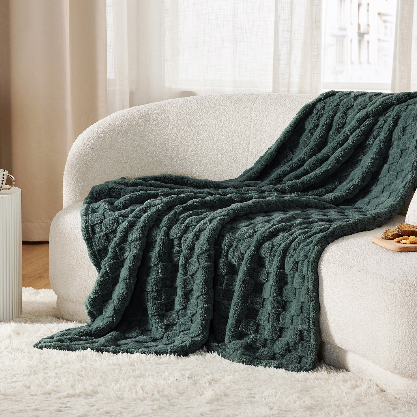 GentleSoft™ Jacquard Shaggy Sherpa Blanket