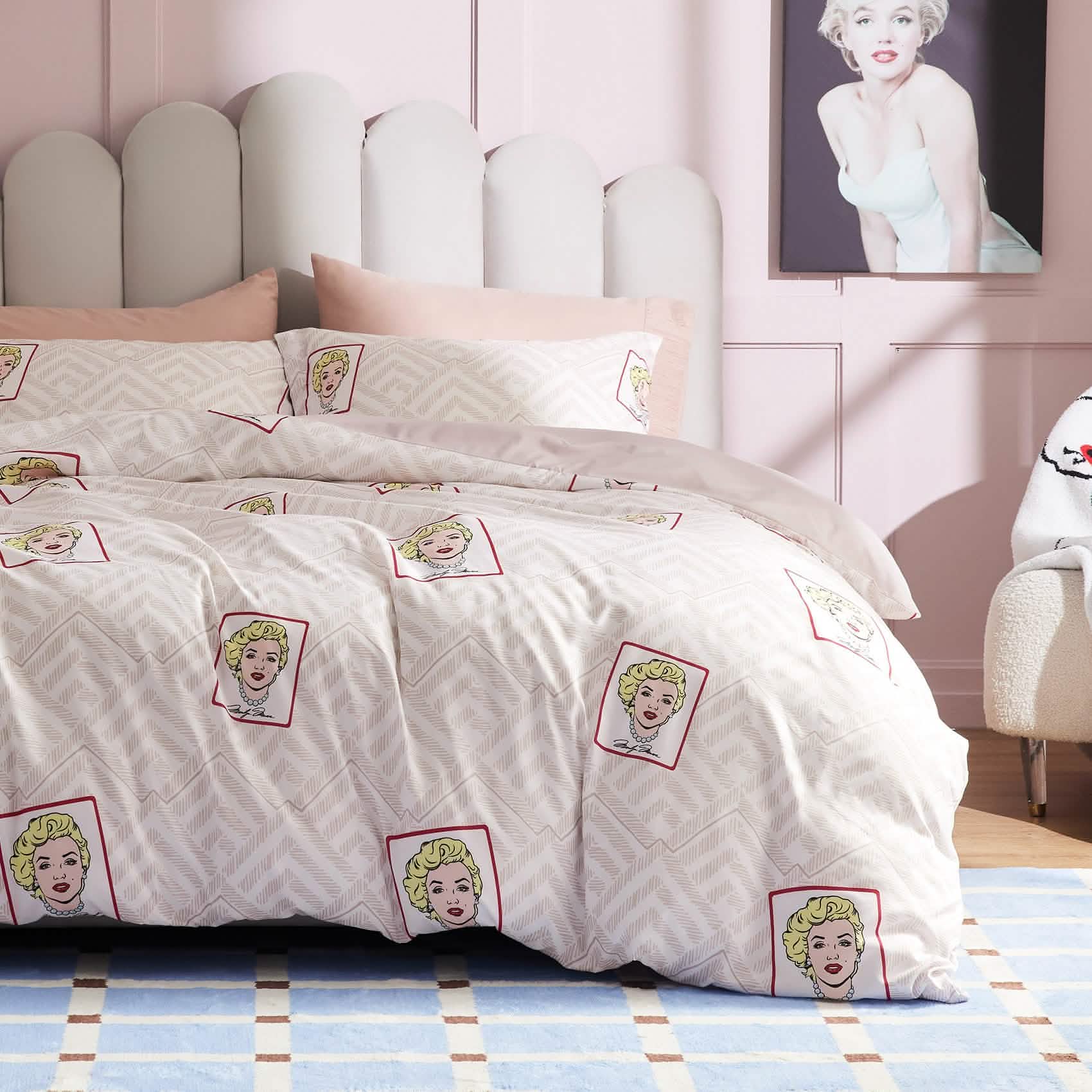 GentleSoft™ Marilyn Monroe™ Duvet Cover Set Portrait Tiles