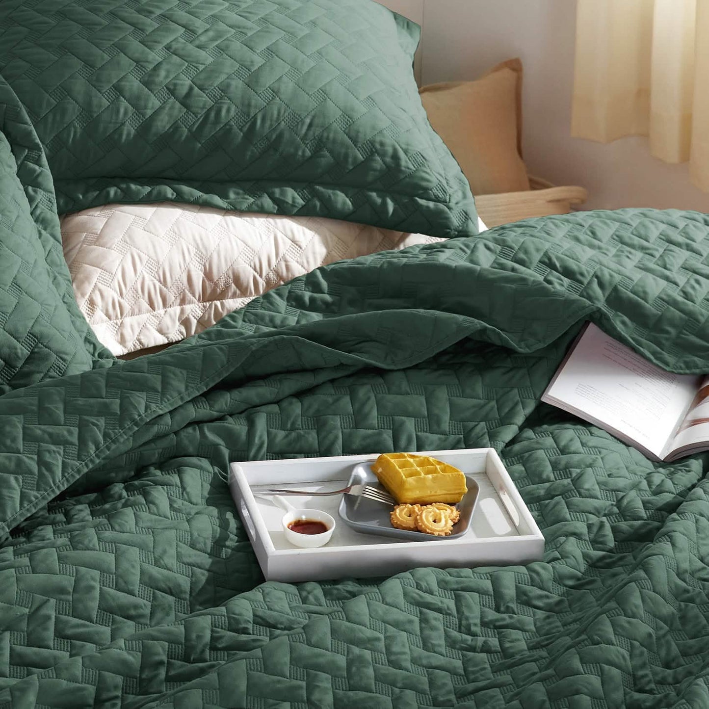 Basket-weave Quilt Set