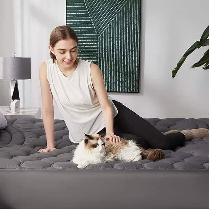 GentleSoft™ Three-Zone Quilted Mattress Pad