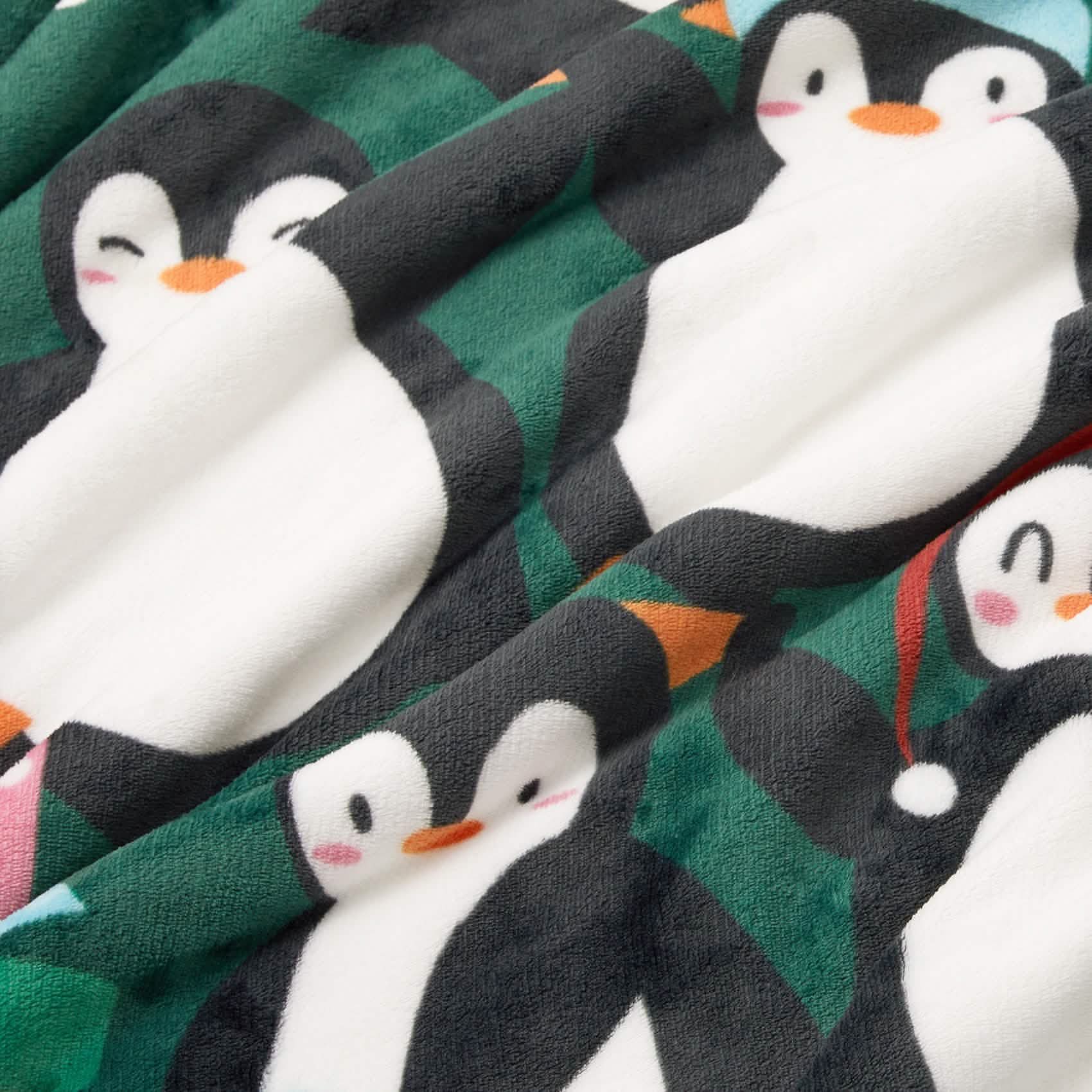 Christmas Penguin Green Sherpa Throw Blanket