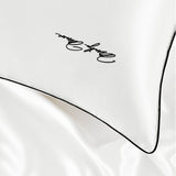 Marilyn Monroe™Silk Pillowcase Autograph