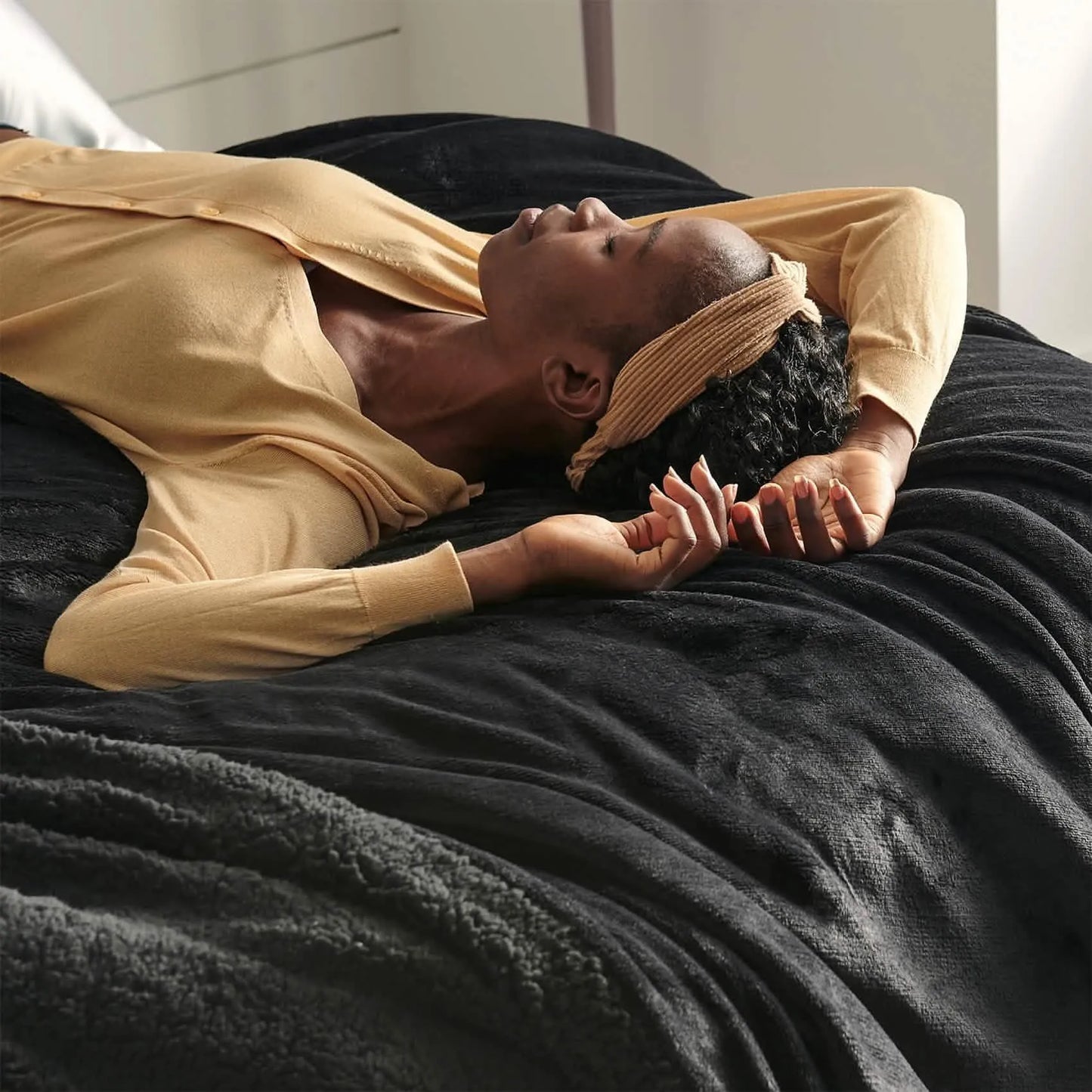 GentleSoft™ Sherpa Fleece Blanket