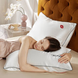 Marilyn Monroe™Silk Pillowcase Autograph