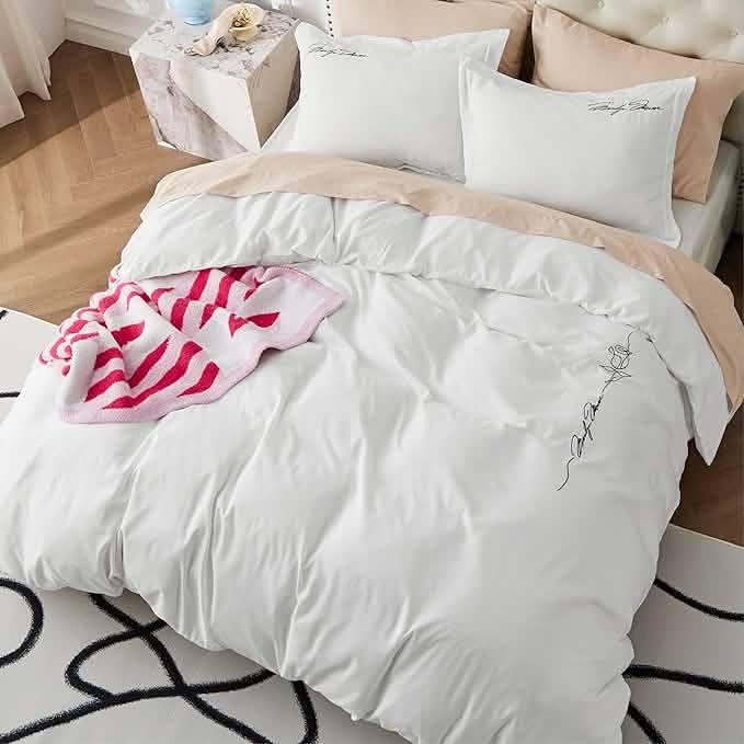 Marilyn Monroe™ Duvet Cover Set