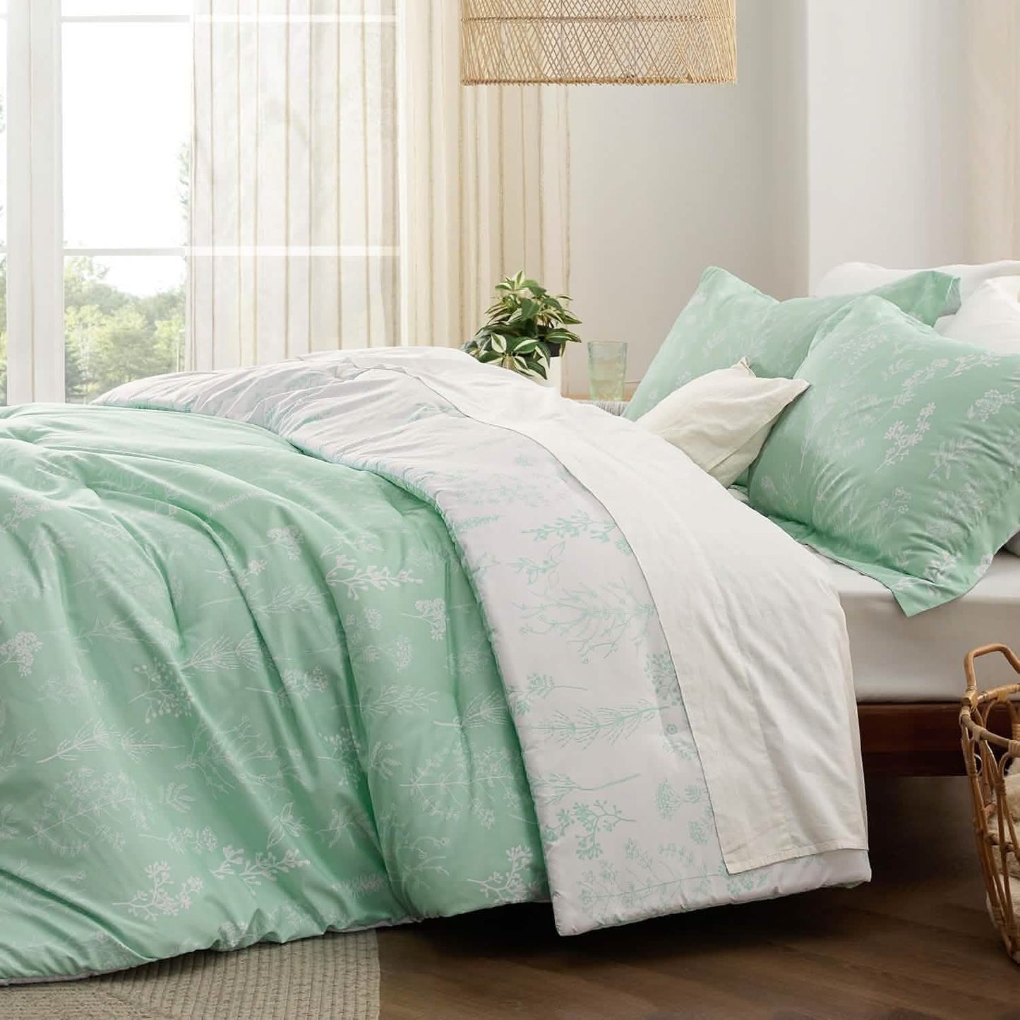 Floral Comforter Set