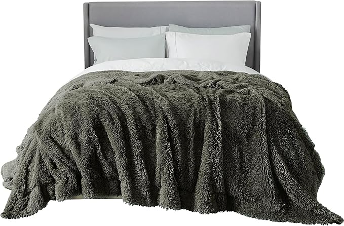Fuzzy Faux Fur Blanket