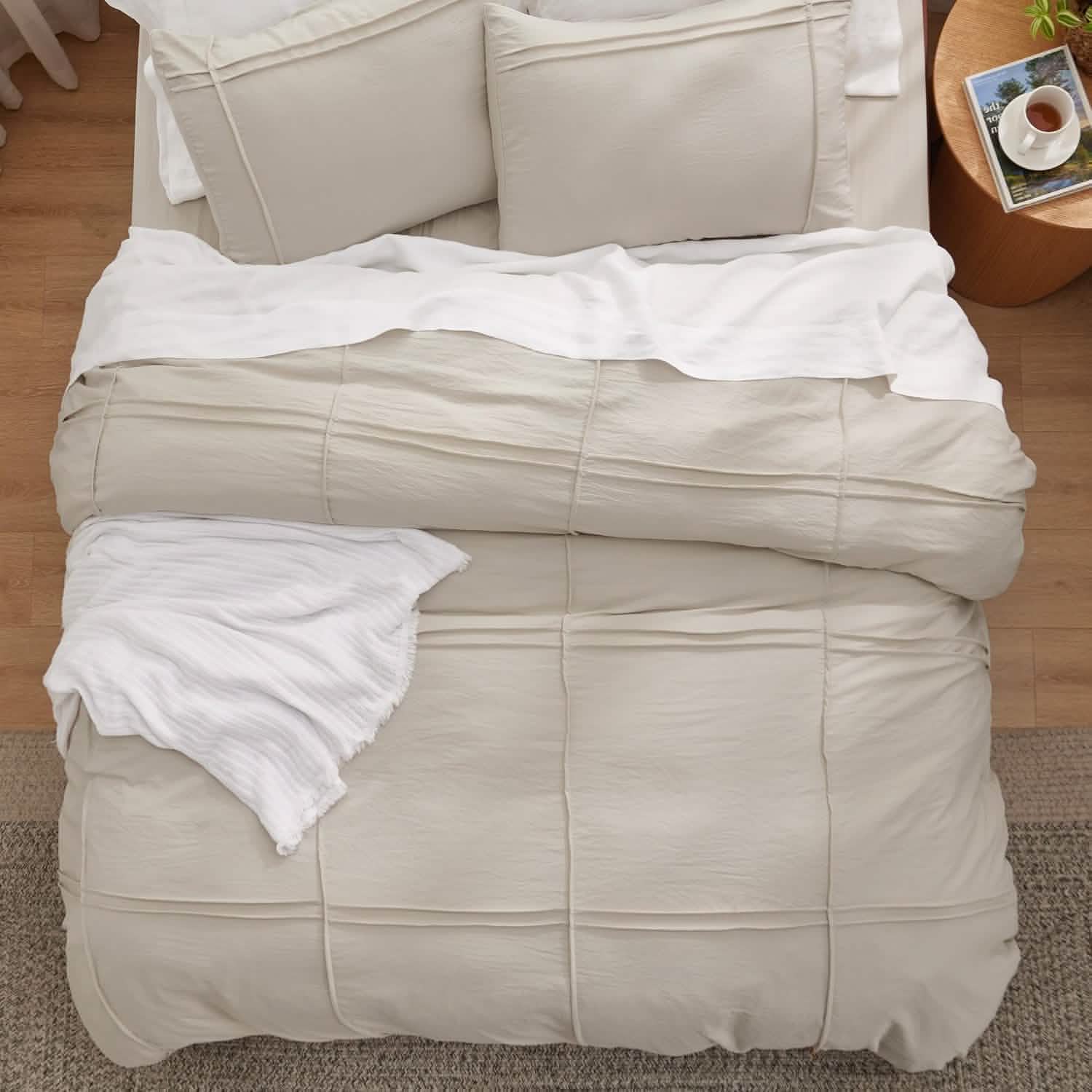 Striped Tufted Embroidery Duvet Cover Set