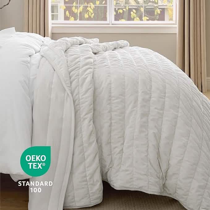 Grace Striped Velvet Quilt Set