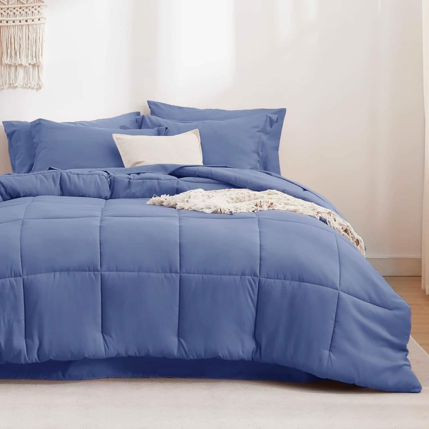 Comforter Set - 7 Pieces Solid