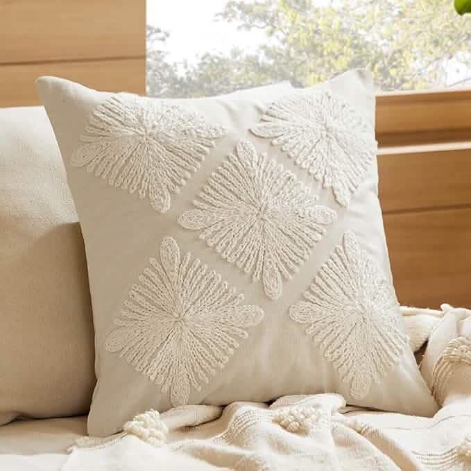GentleSoft™ Circle Tufted Boho Pillow Cover Leaves