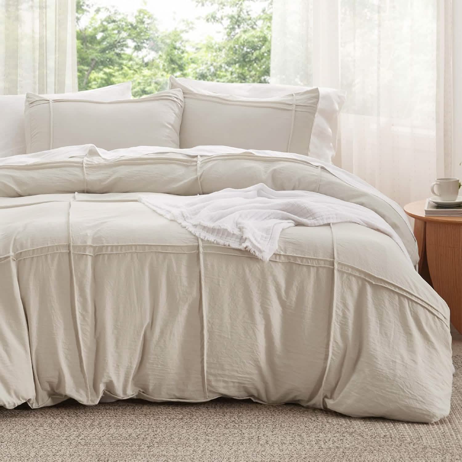 Striped Tufted Embroidery Duvet Cover Set