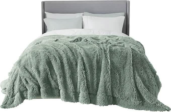 Fuzzy Faux Fur Blanket