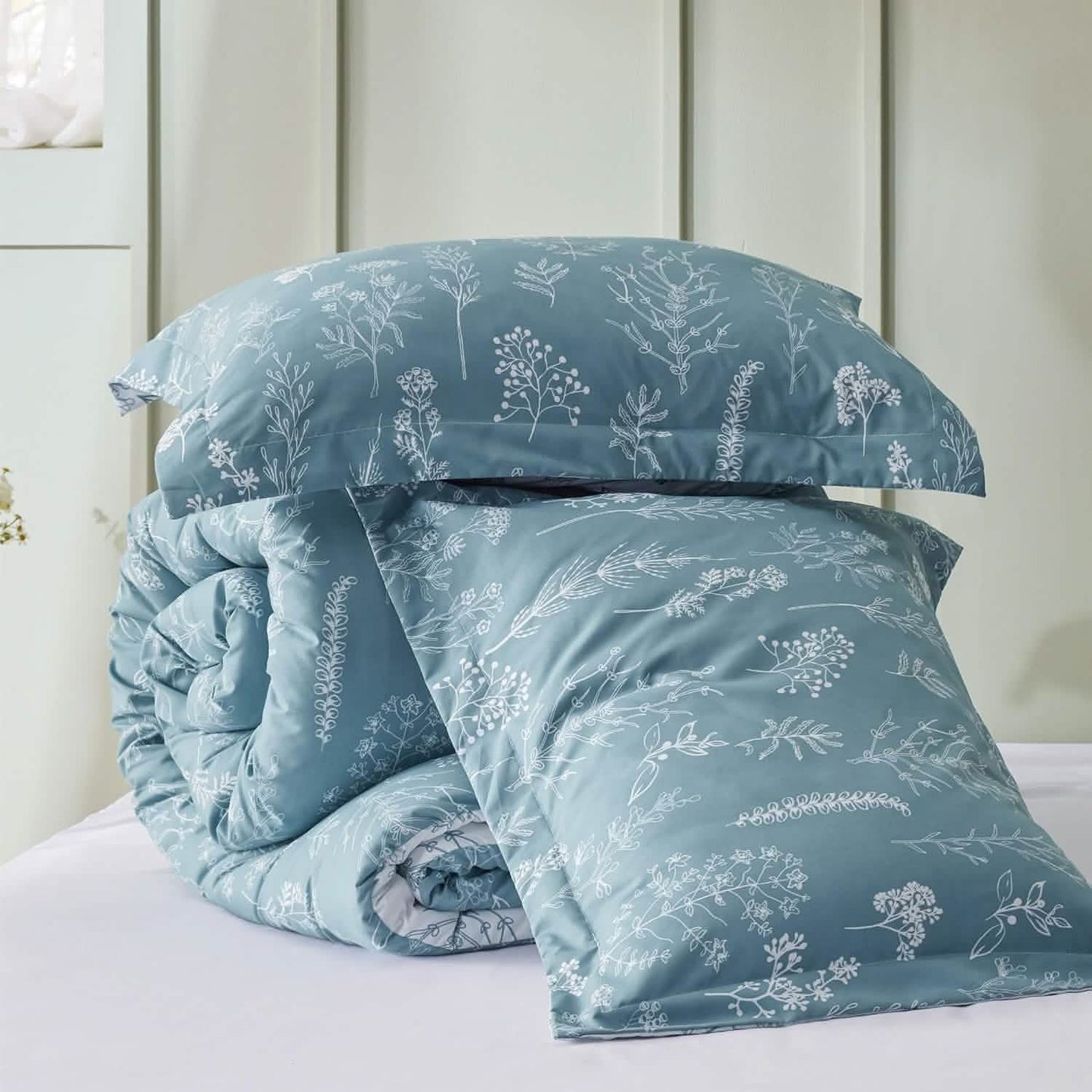 Floral Comforter Set