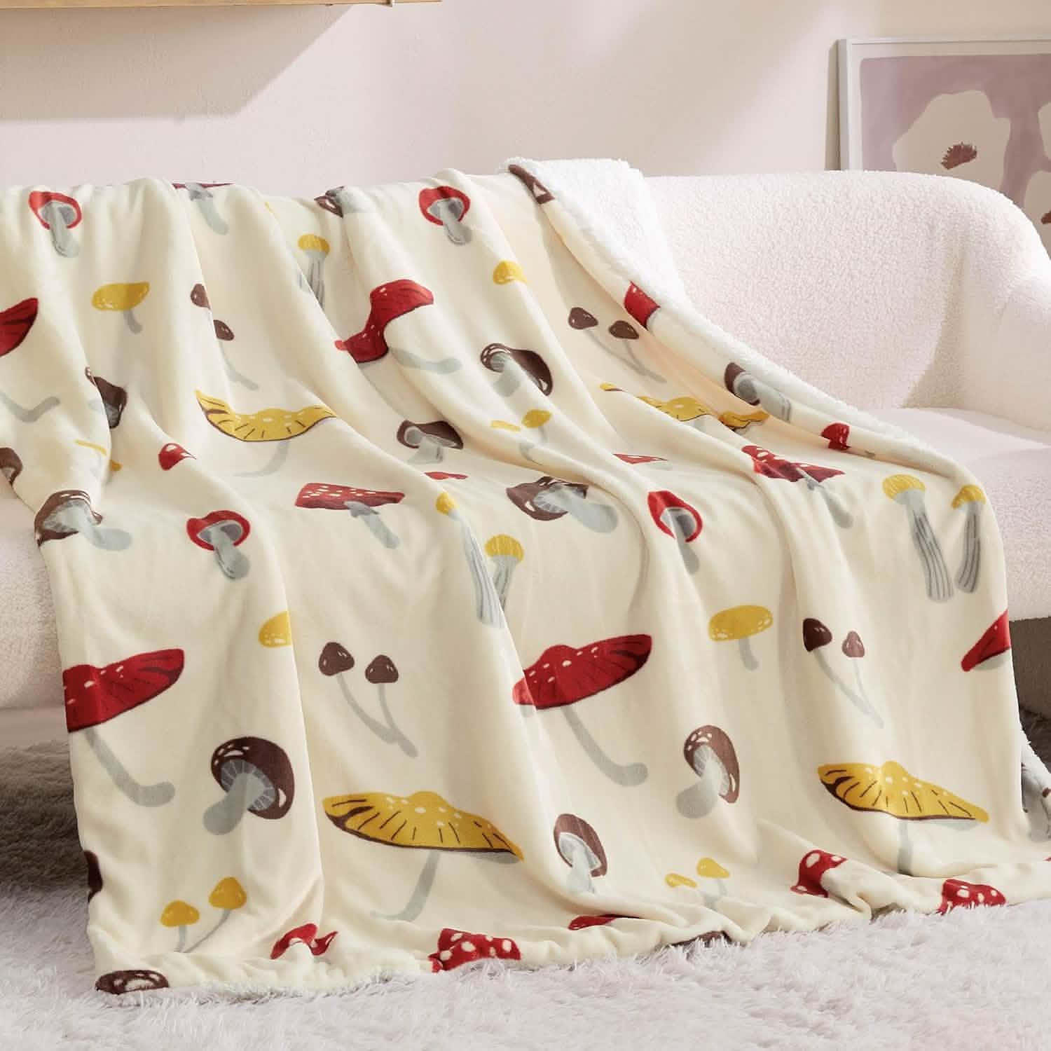 Printed Throw Sherpa Blanket mushroom