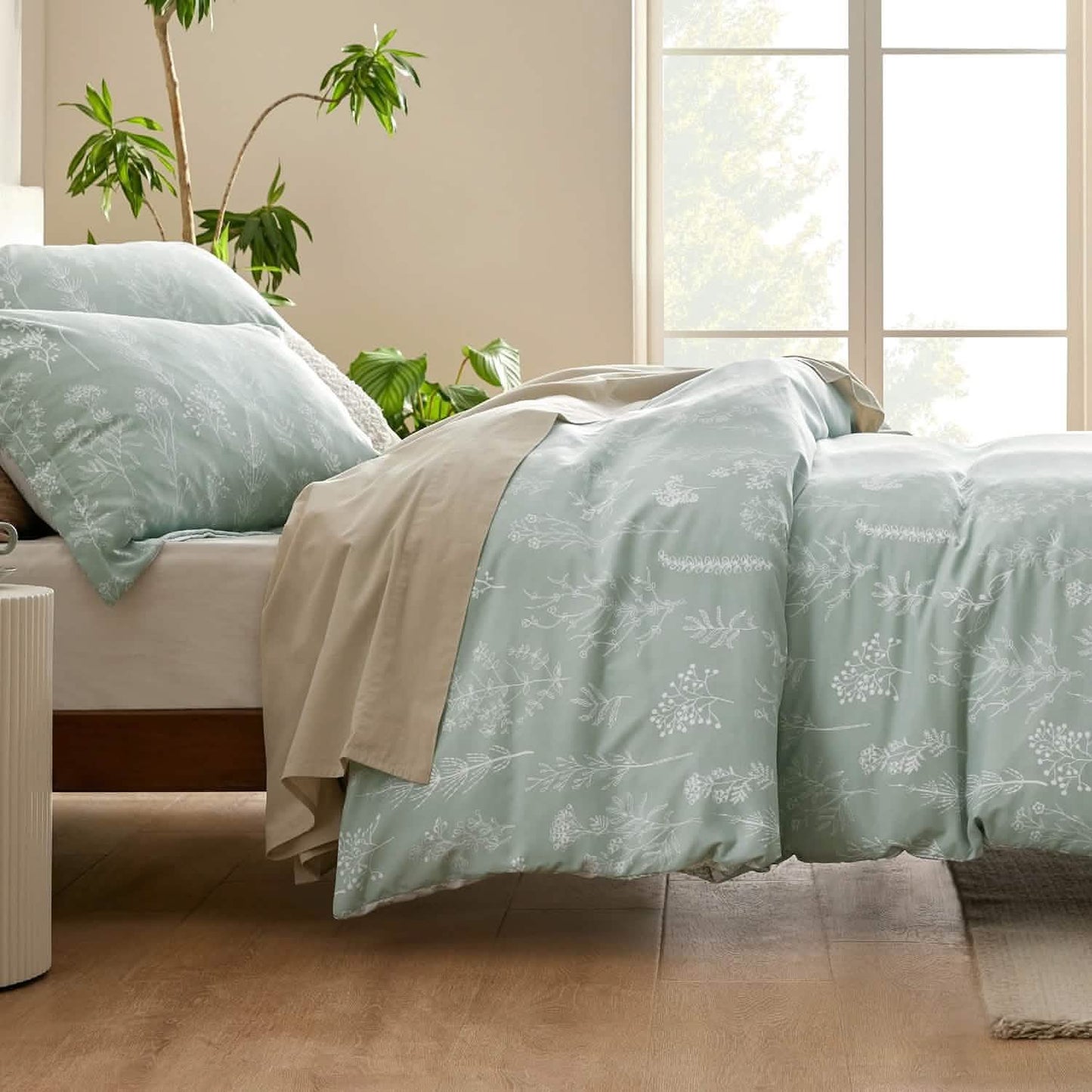 Floral Comforter Set
