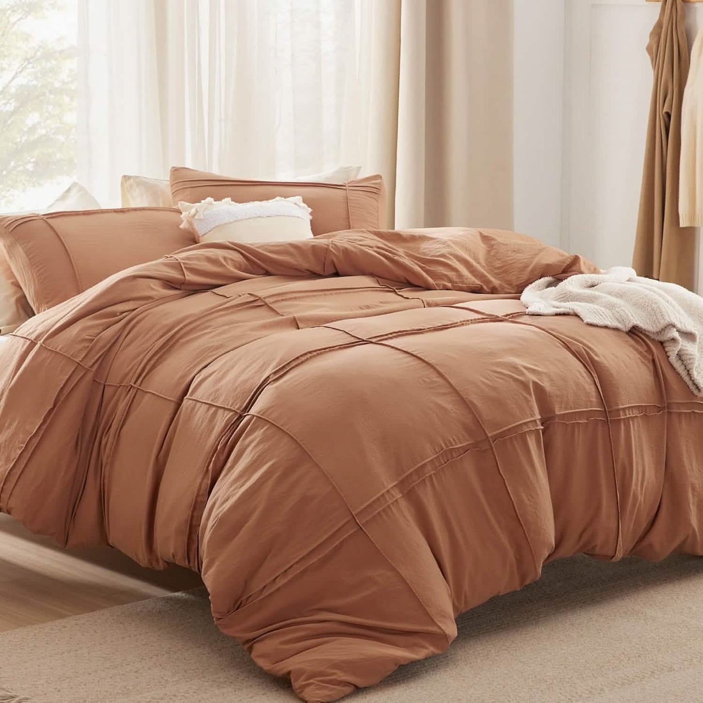 Striped Tufted Embroidery Duvet Cover Set