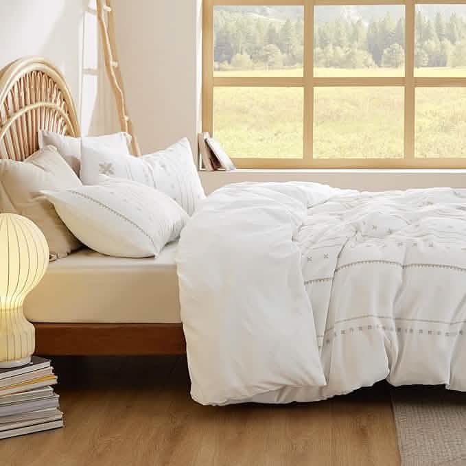 Boho Vertical Jacquard Duvet Cover Set White
