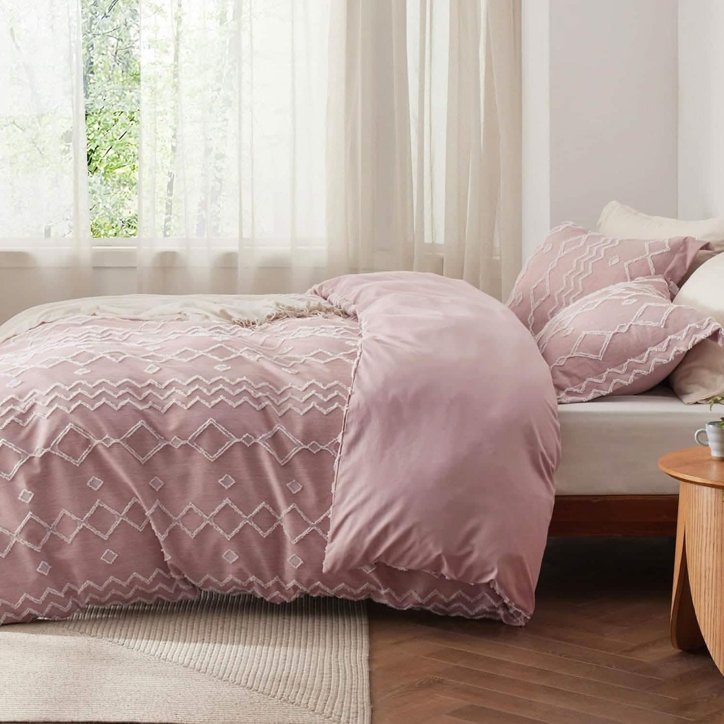 Clipped Jacquard Duvet Cover Set