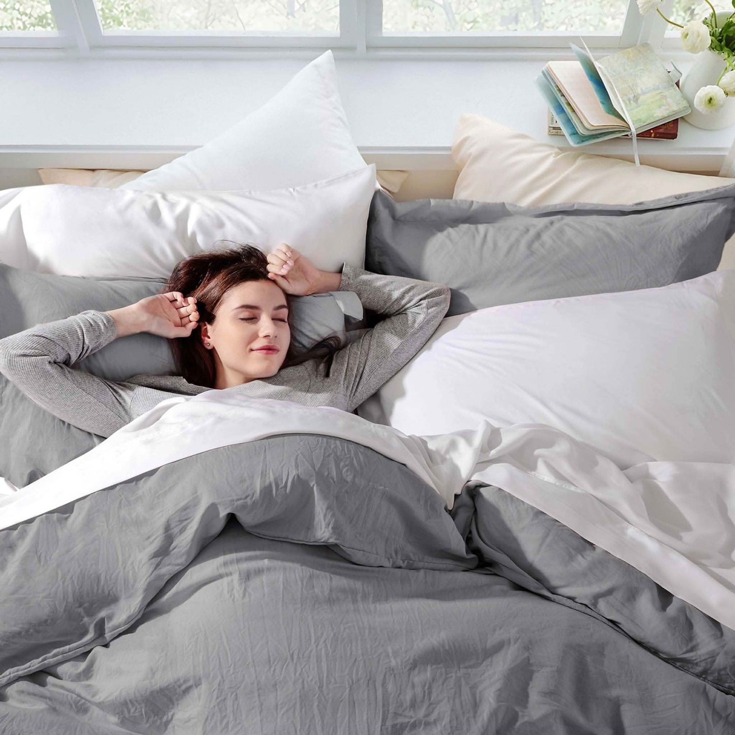 ButterySoft Ultra Soft Hypoallergenic Microfiber Duvet Cover Set