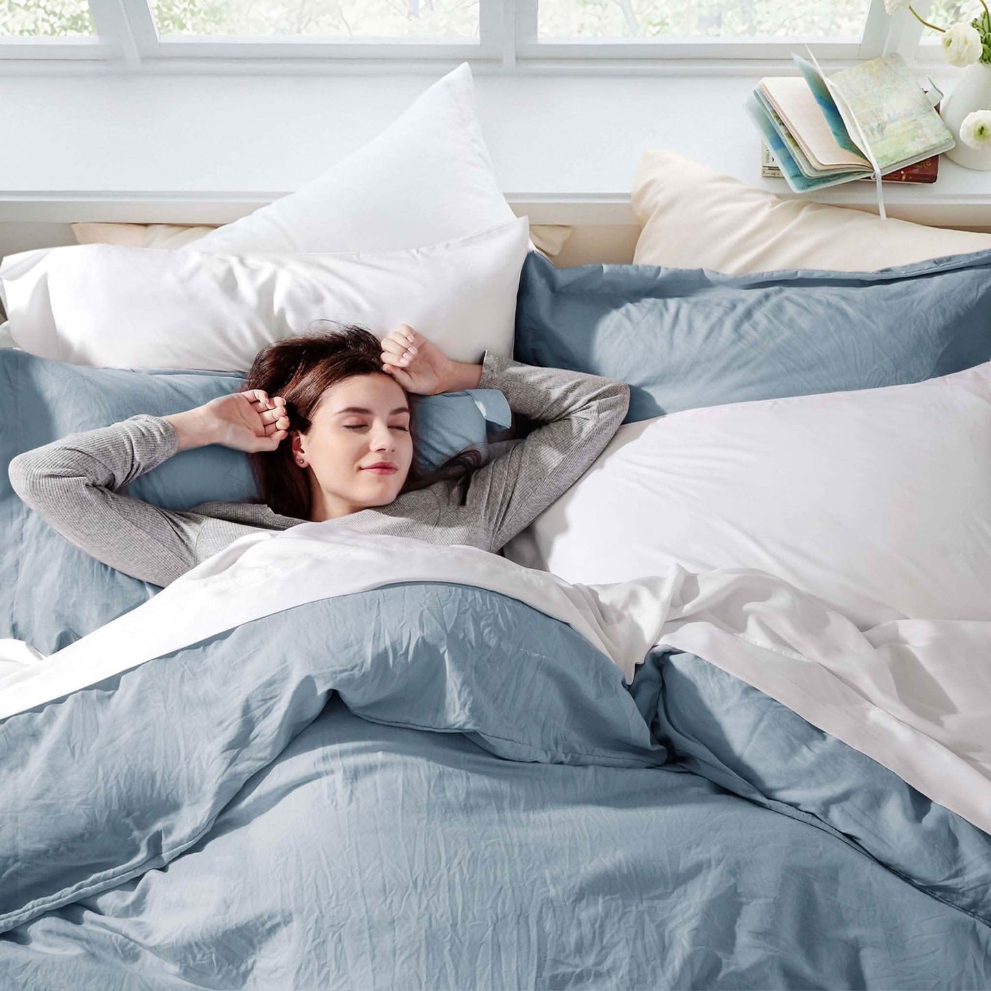 ButterySoft Ultra Soft Hypoallergenic Microfiber Duvet Cover Set