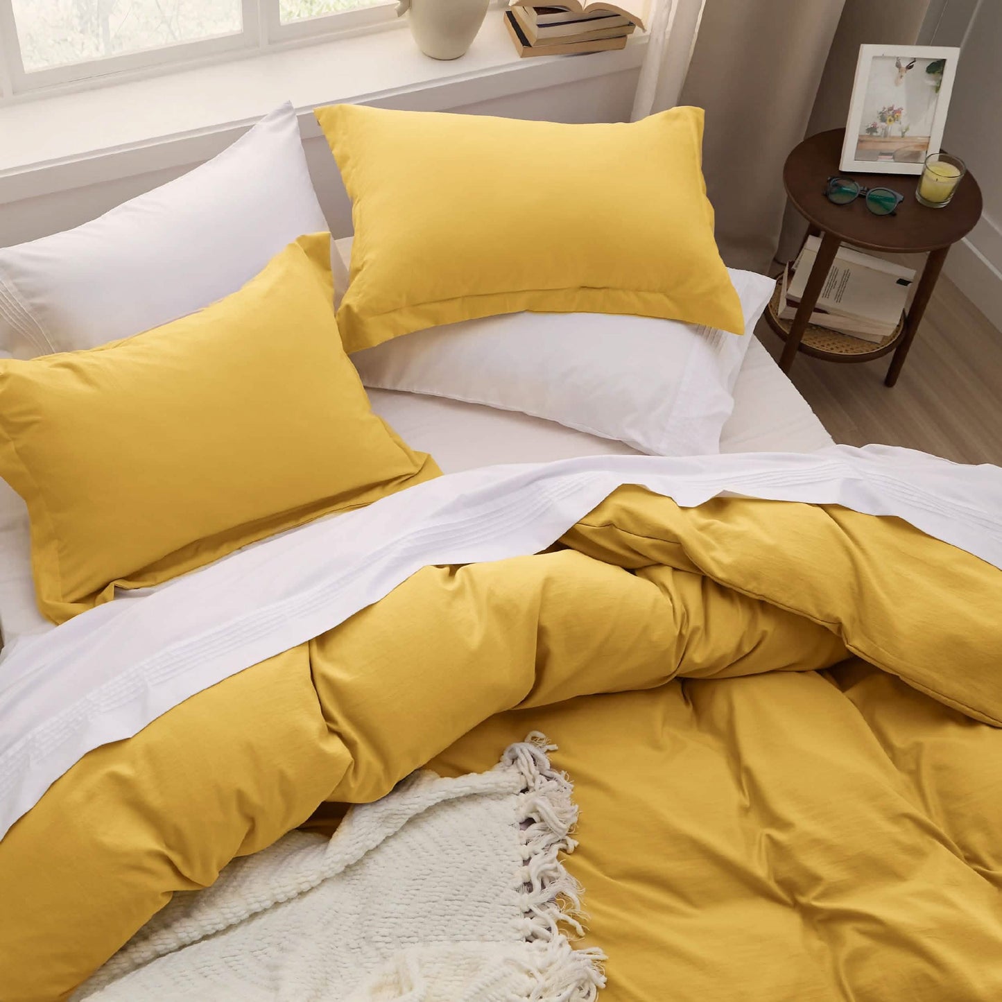 ButterySoft Ultra Soft Hypoallergenic Microfiber Duvet Cover Set