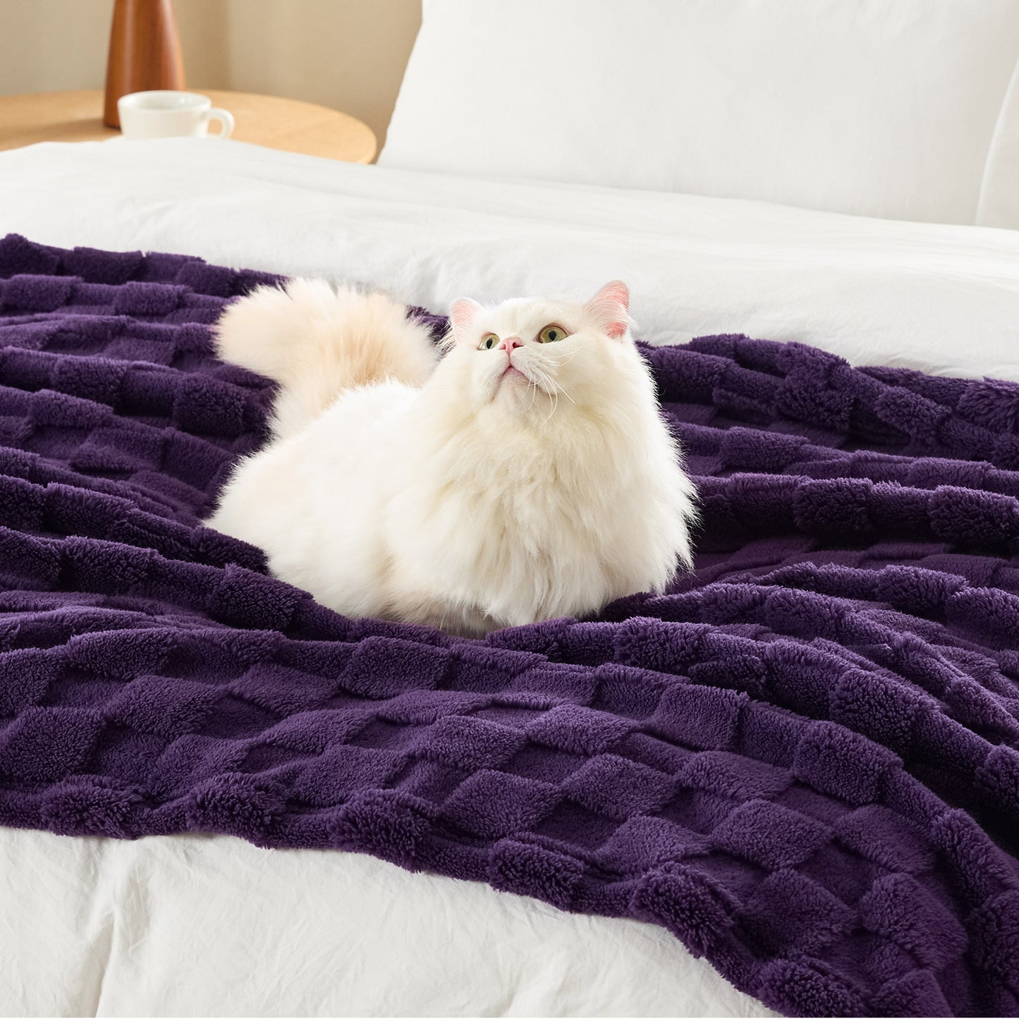 GentleSoft™ Jacquard Shaggy Sherpa Blanket