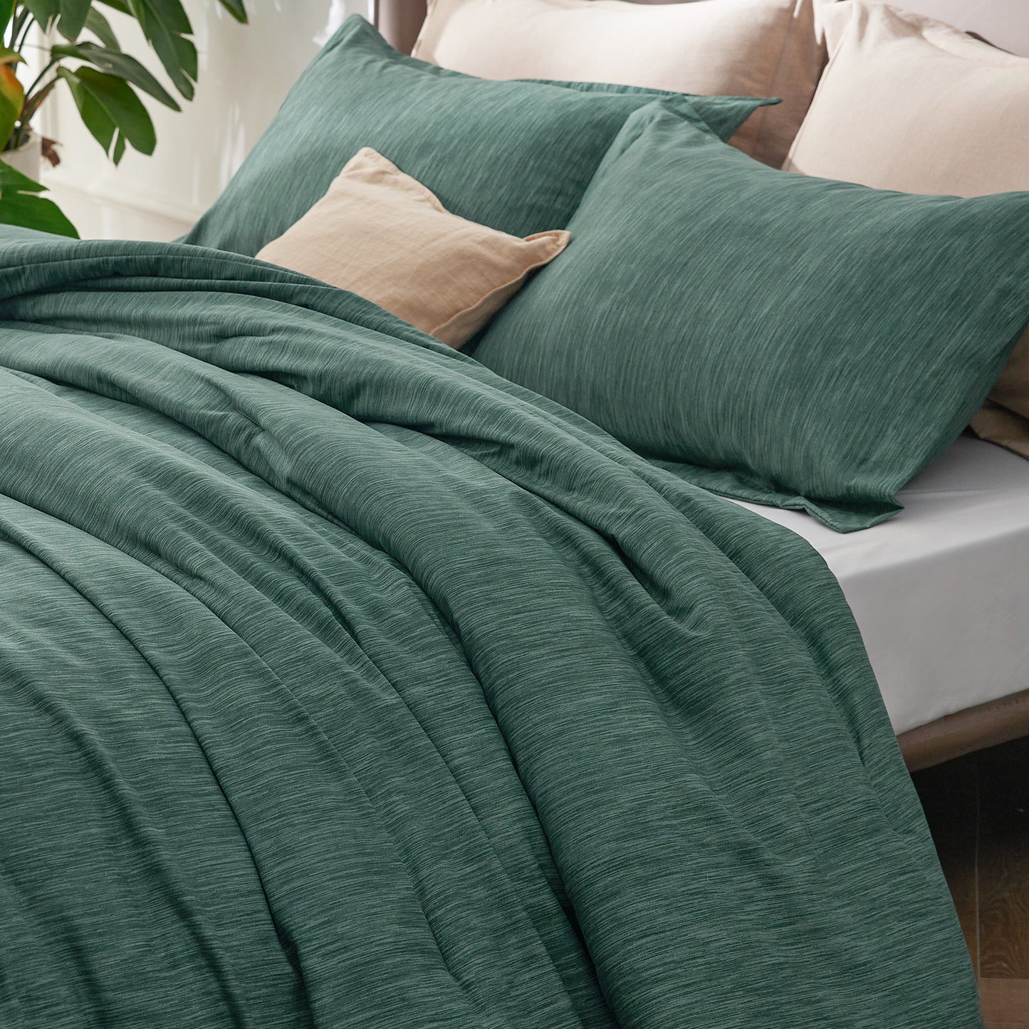 GentleSoft® Cationic Dye Comforter Set