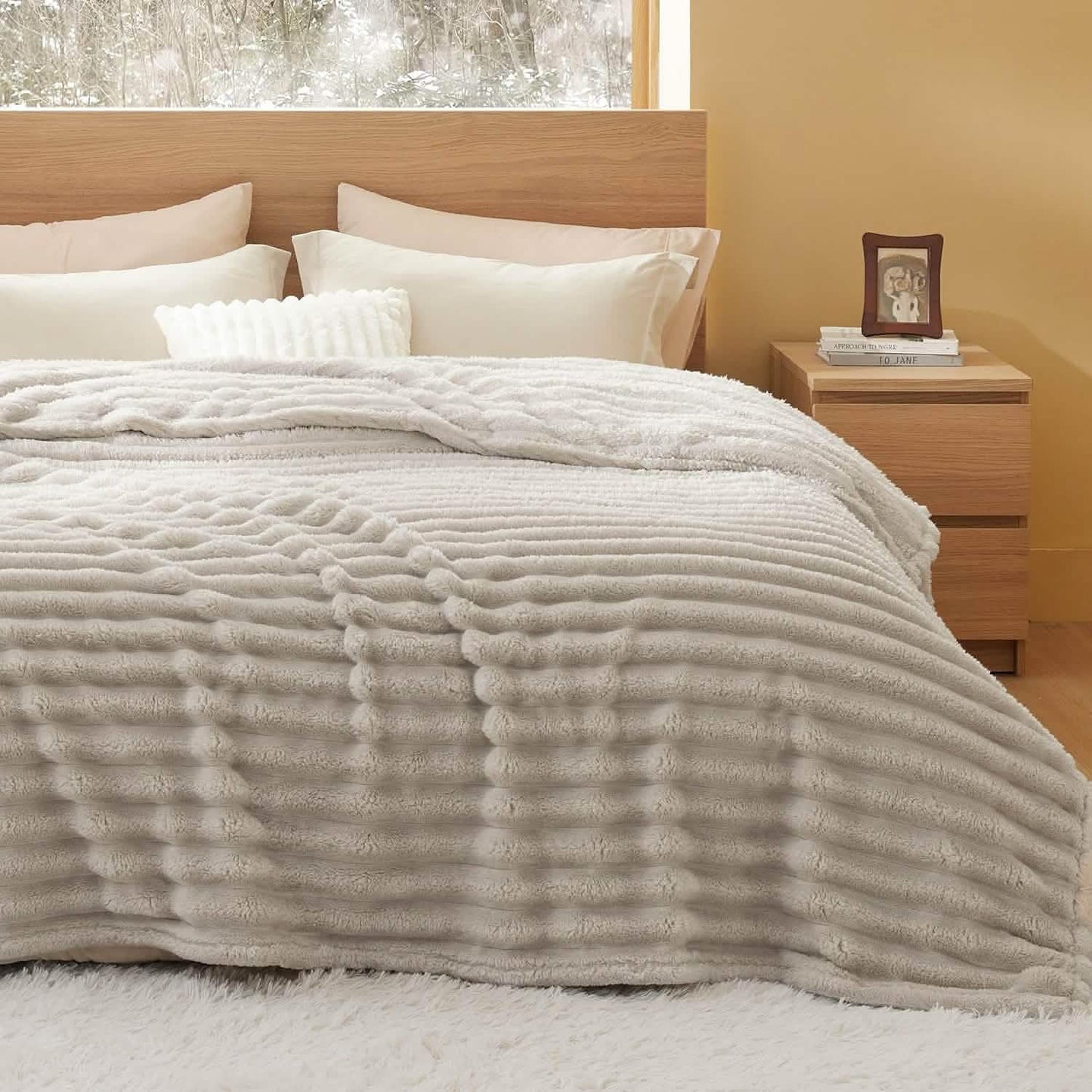 GentleSoft™ Luxe Blanket
