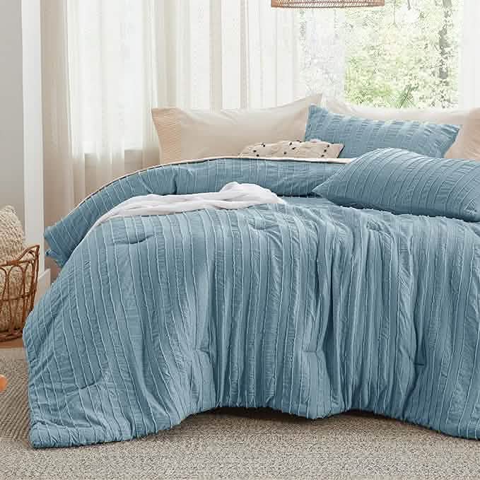 GentleSoft™ Clipped Jacquard Comforter Set